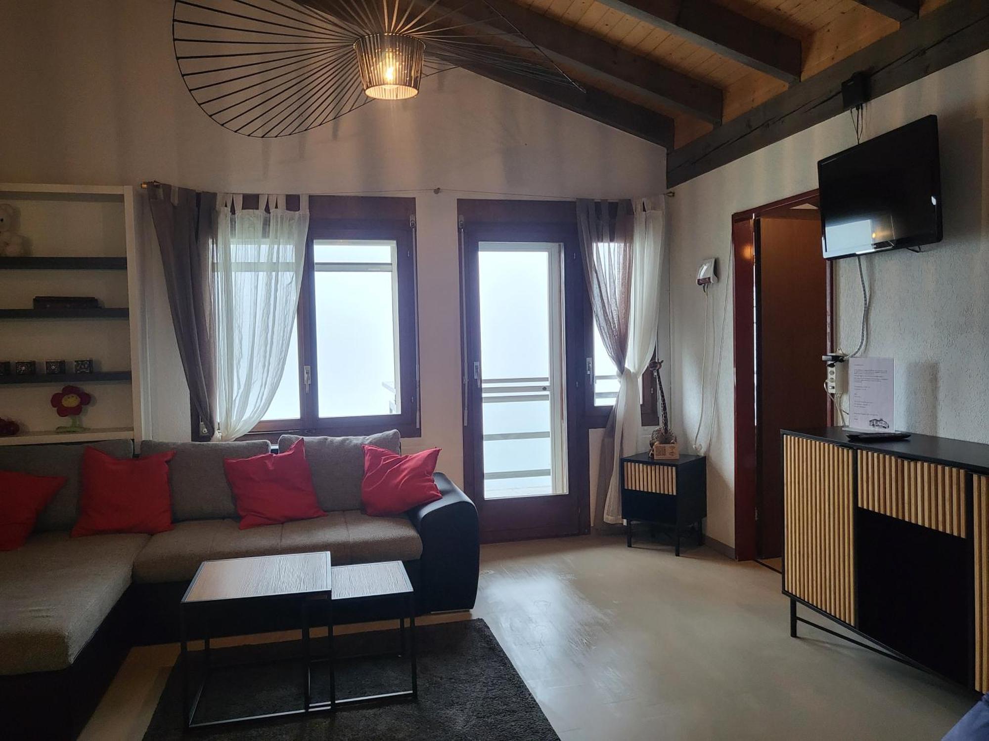 Hotel Platten Apartment غيراسو المظهر الخارجي الصورة